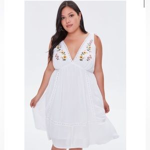 Plus size floral embroidered dress